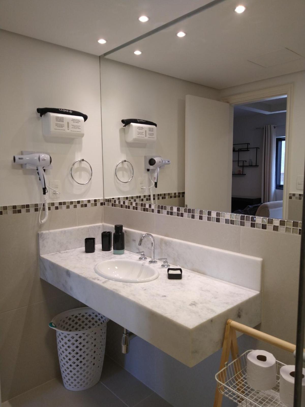 Апартаменты Flat Charmoso Jardim Paulista Сан-Пауло Номер фото